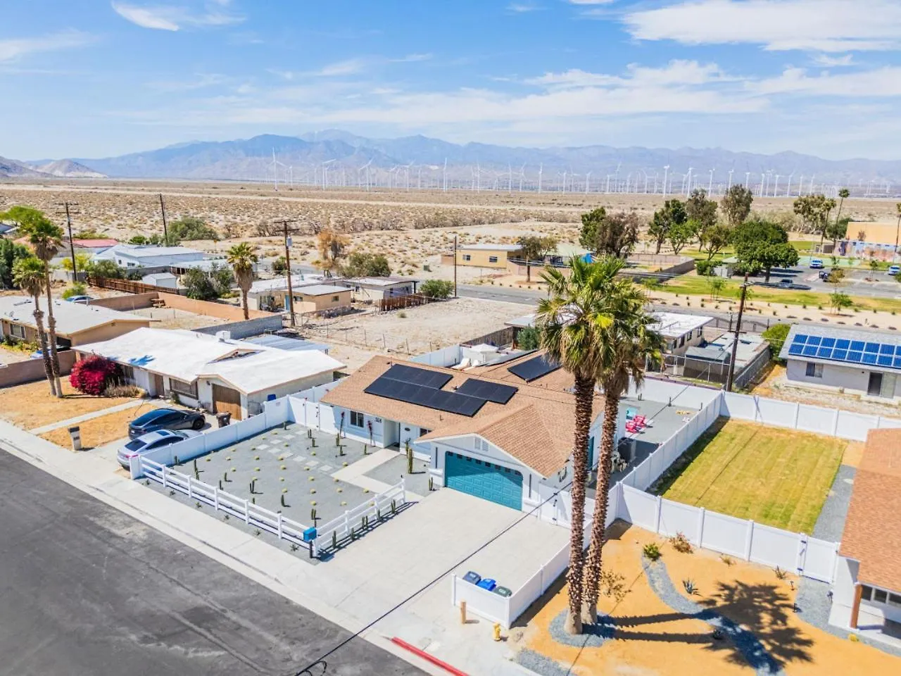 The Joyce Ellen By Rather Be Properties Palm Springs