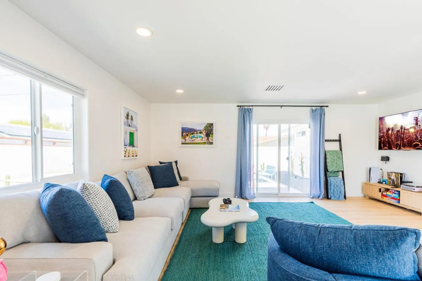 The Joyce Ellen By Rather Be Properties Palm Springs Сasa de vacaciones