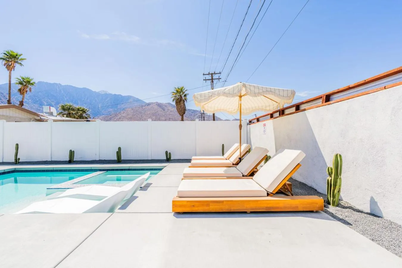 The Joyce Ellen By Rather Be Properties Palm Springs